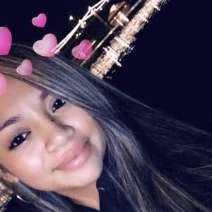 Meet your Posher, Fabiola